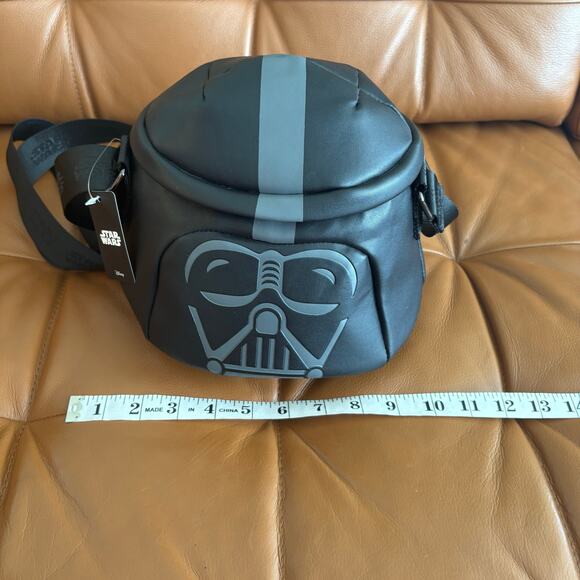 NWT Star Wars Darth Vader soft shoulder bag/crossbody bag. - Picture 6 of 12